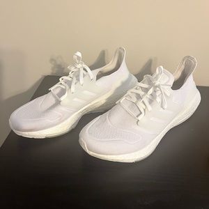 Adidas ultra boost. Size 11